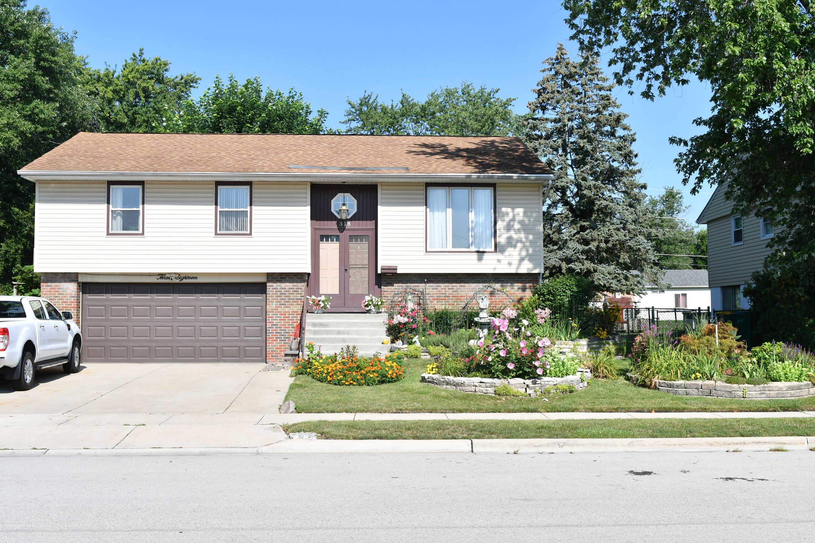 Property of the Year - 3rd Place Residential- 318 Emery