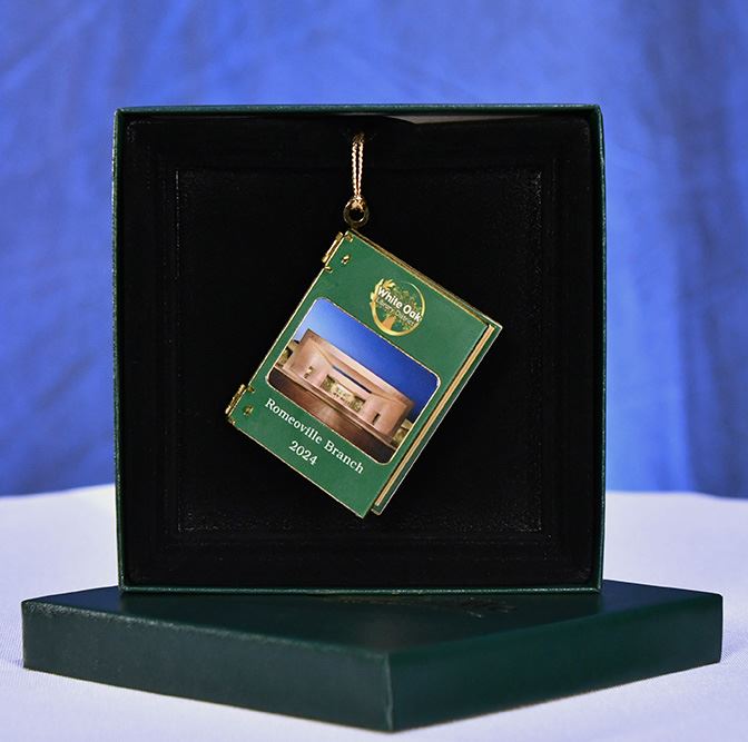 2024 Ornament in Box